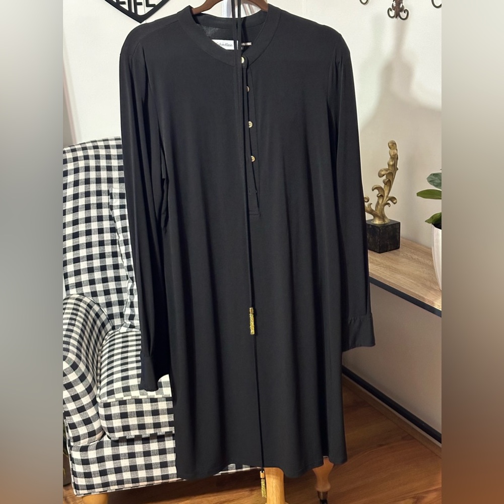 Calvin Klein Size 14 Black Dress